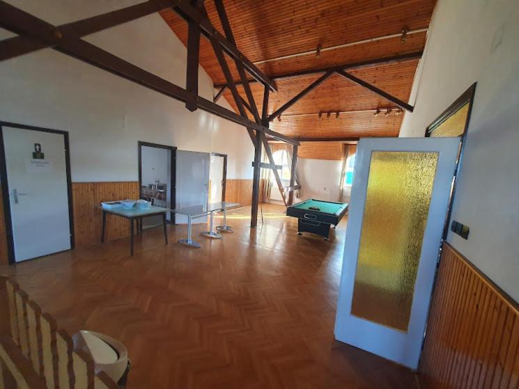Nosztalgia Villa Mezőkövesd Dış mekan fotoğraf